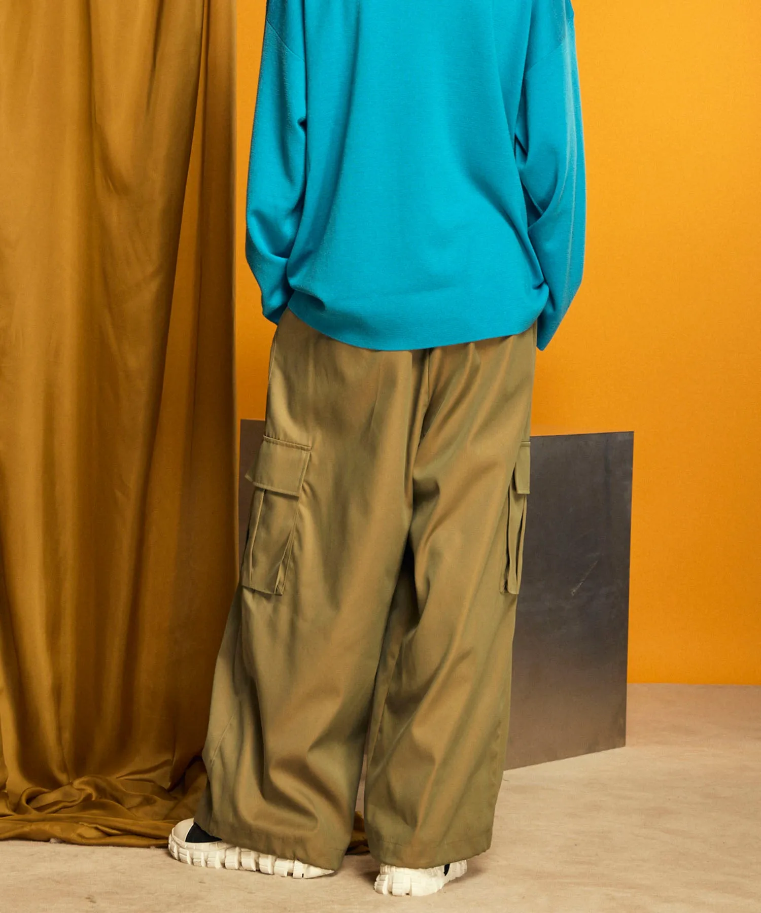 120/2/2 Suvin Cotton Gabardine Prime-Wide Cargo Pants