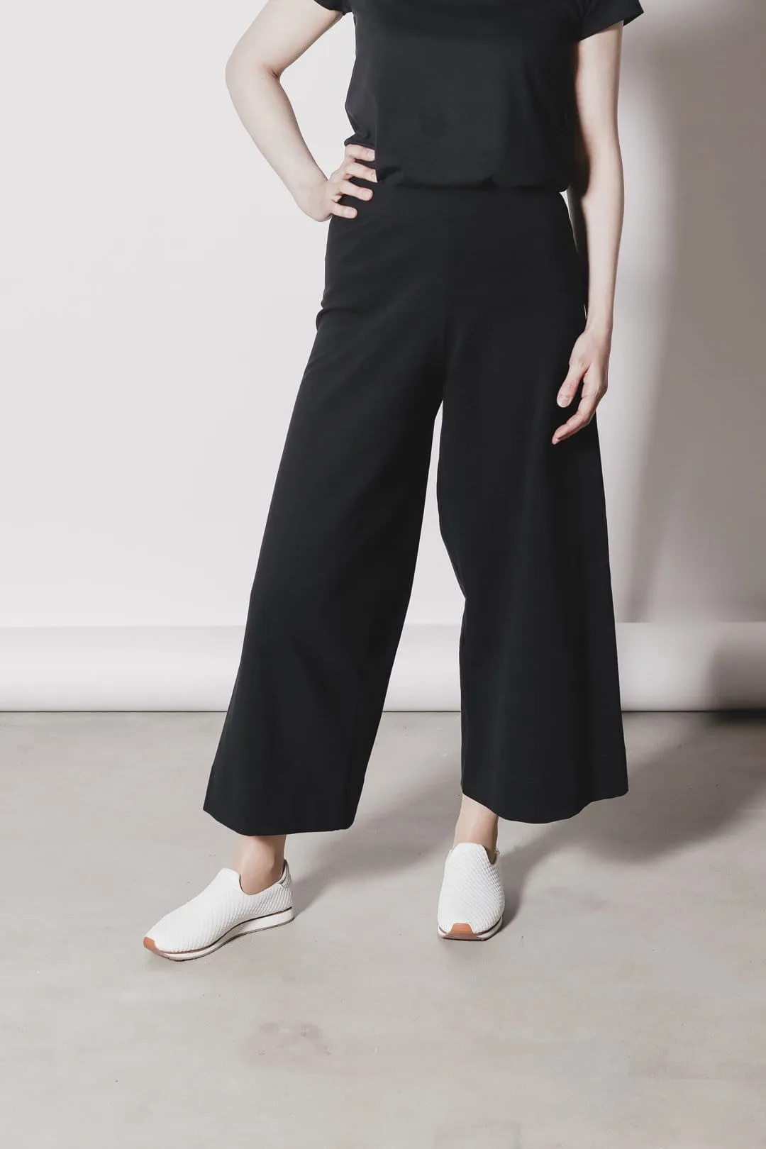 Aarre Alex Culottes Black