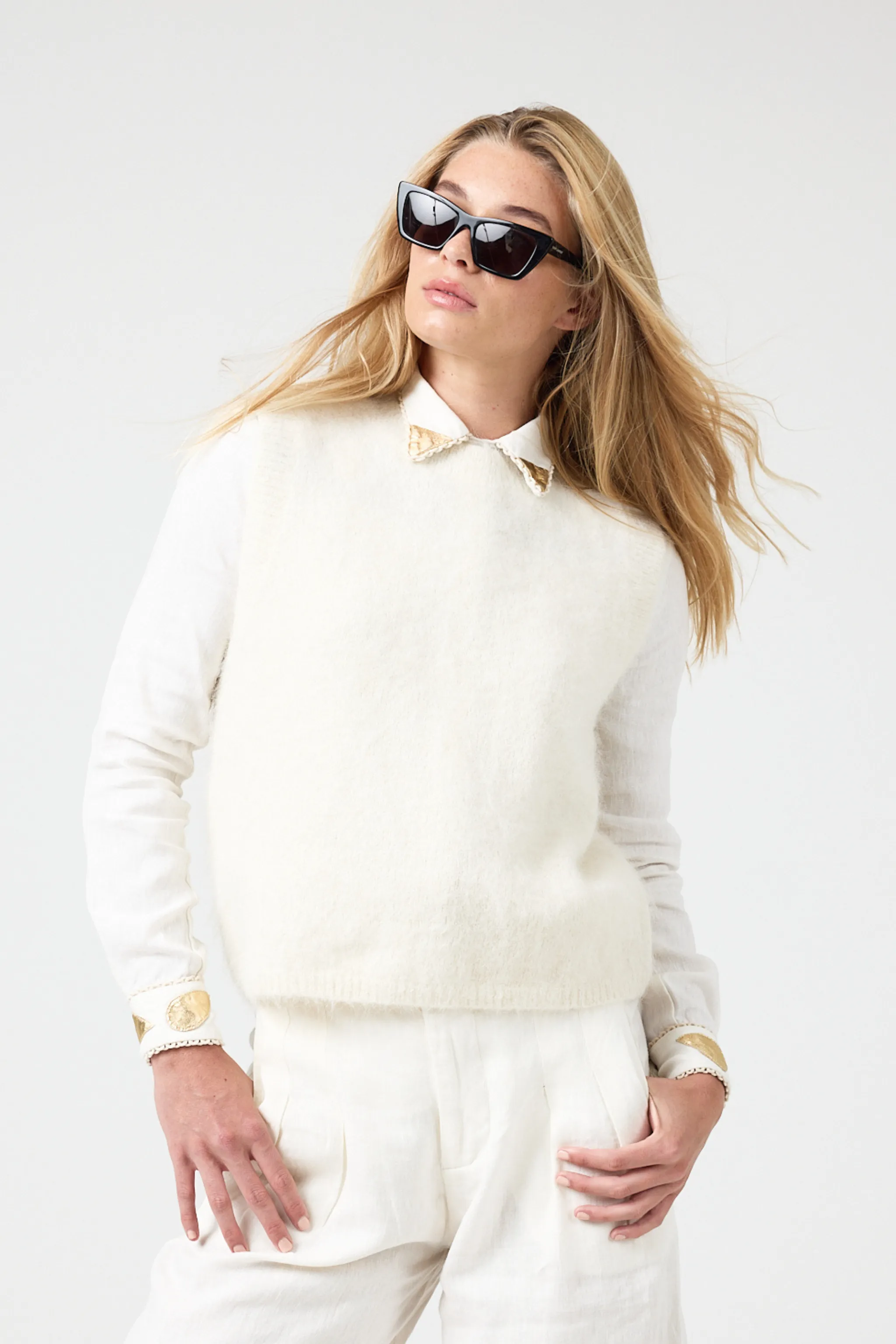 Alpaca Knitted Vest- Off-White