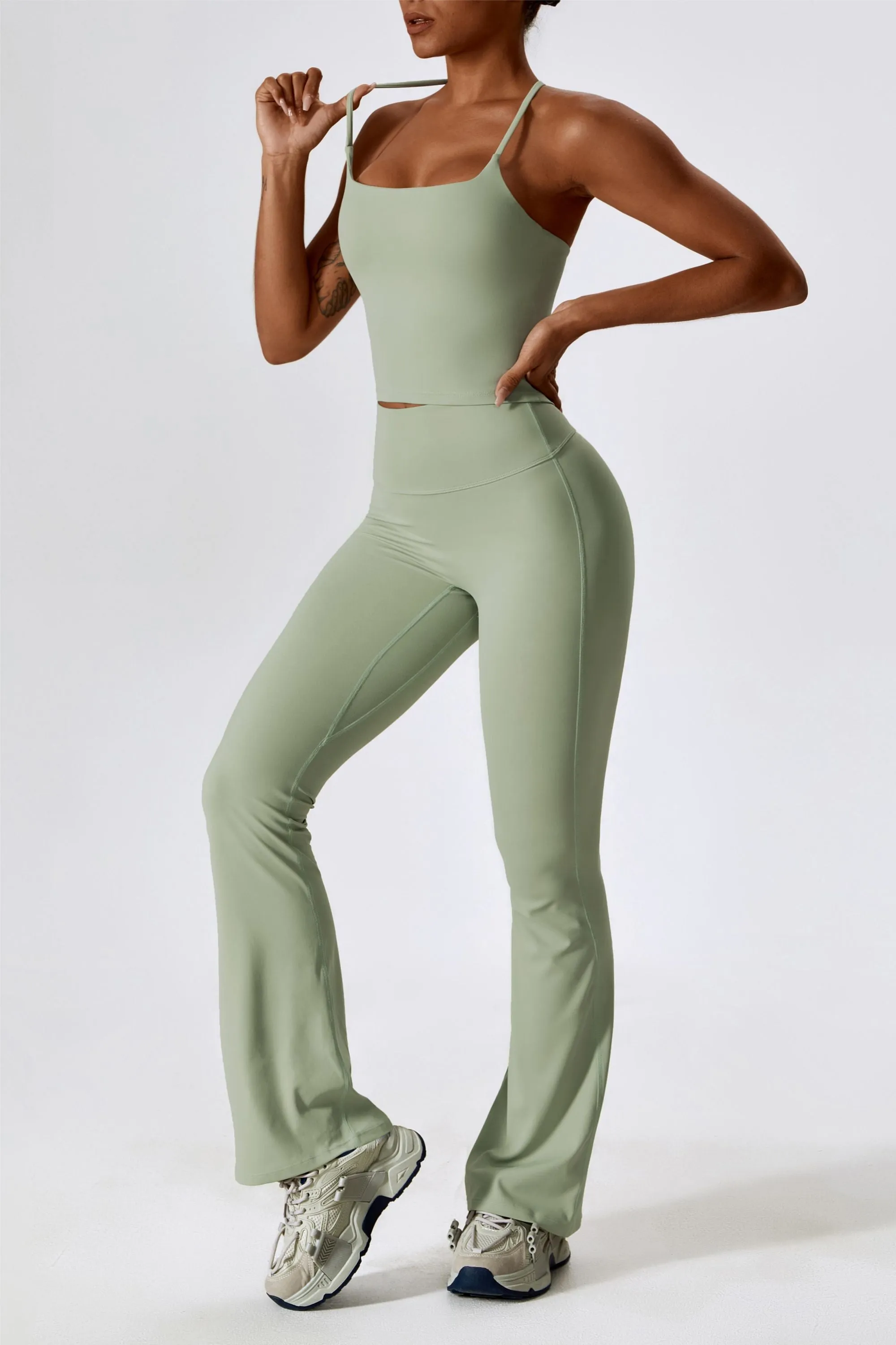 High-Rise Bootcut Flared Scrunch Bum Legging