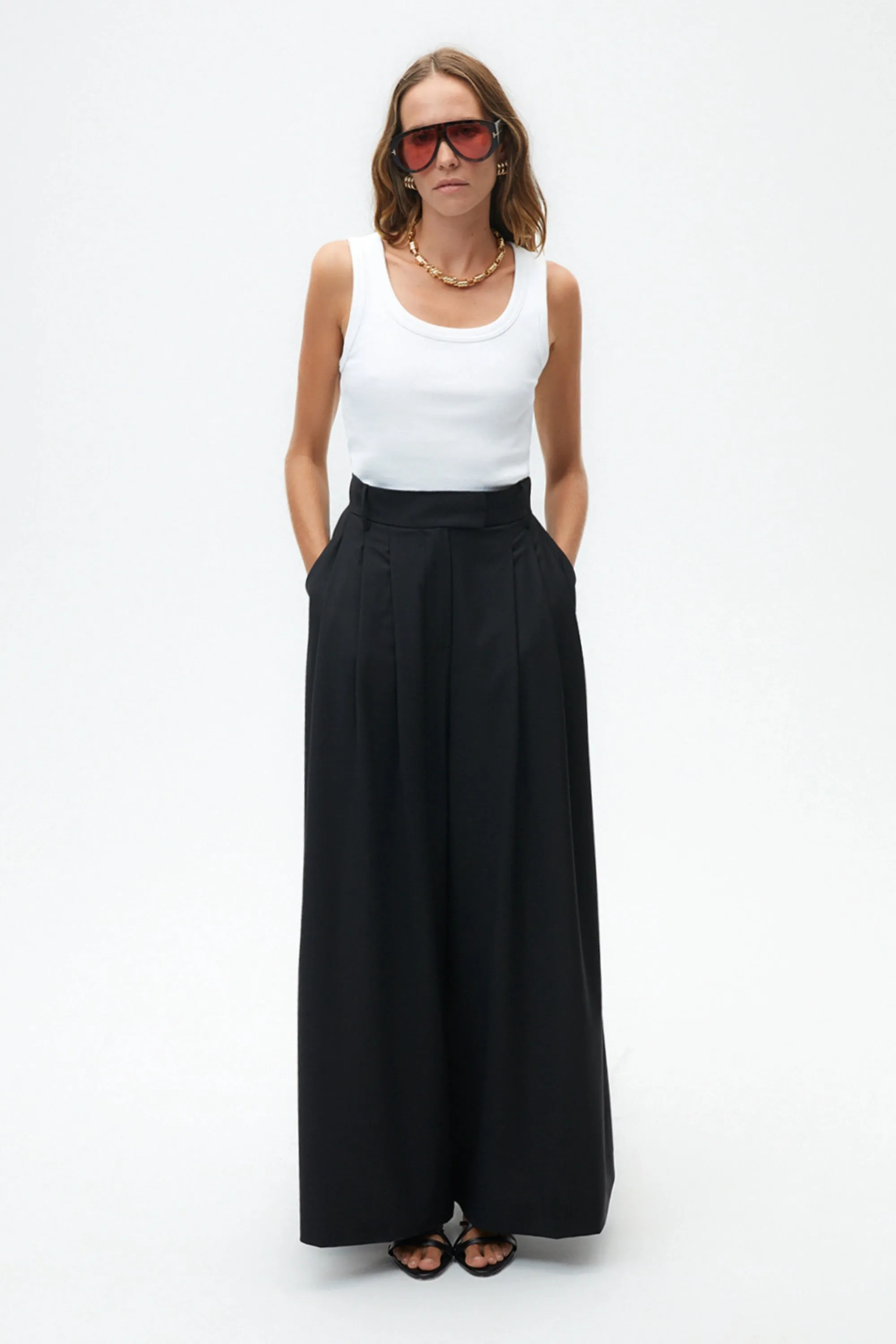 Pleated Wide Leg Pants