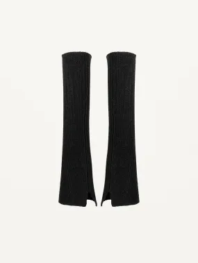 Ribbed Arm Warmers in Black