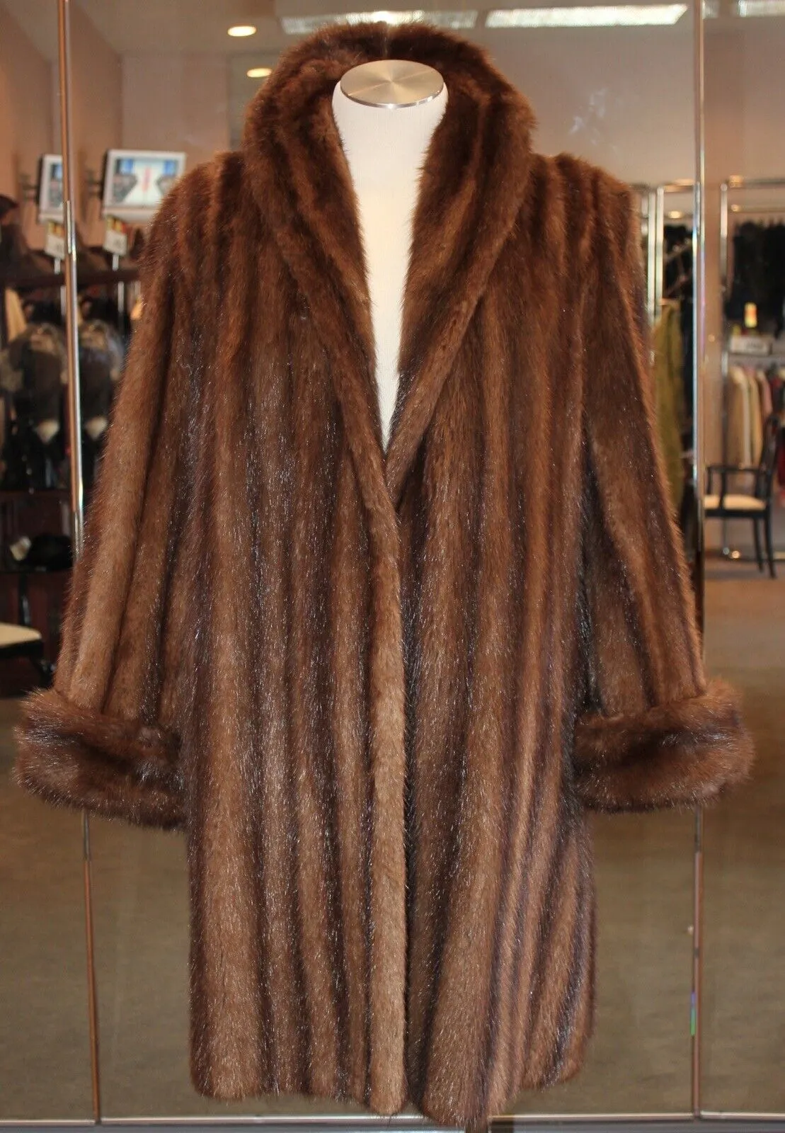 Vintage Natural Muskrat Fur Coat -L