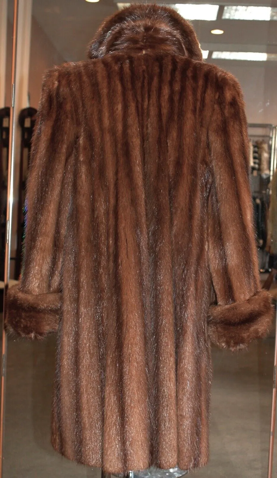 Vintage Natural Muskrat Fur Coat -L